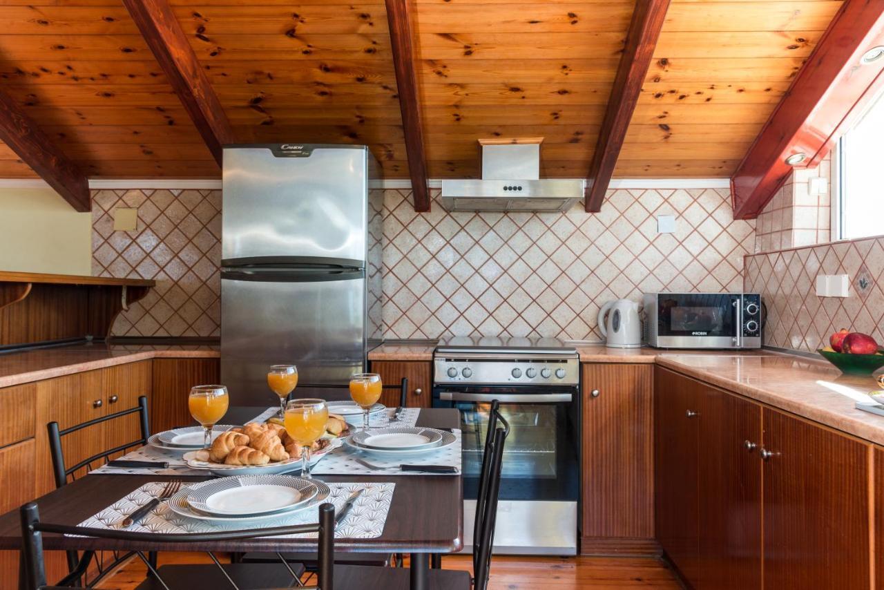 Soso'S Sea View Apartment Plános Екстериор снимка